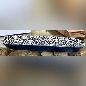 ‼️RARE‼️🎸Short Stories🎸🔥NWT🔥Ceramic Tray in Navy Blue